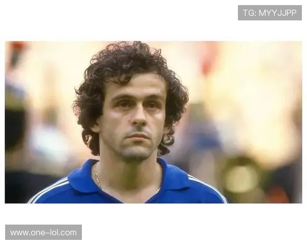 英国足球球星大头是谁 盘点大头的传奇经历和影响力