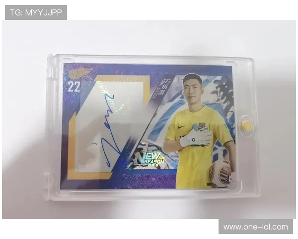 足球球星卡三钱价格大揭秘